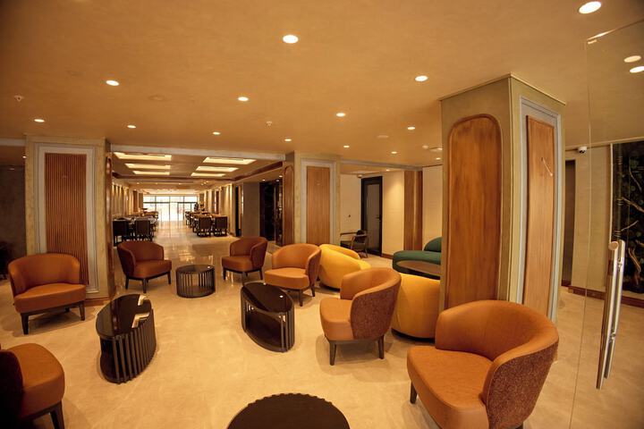 Hotel Interior 6 of 72