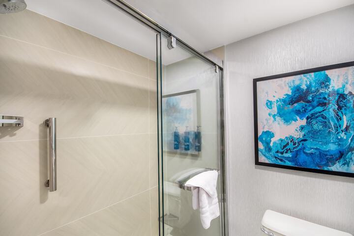 Bathroom shower