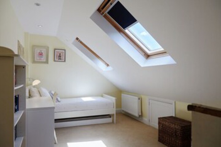 Room 15 of 17