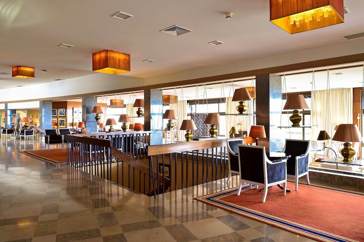 Guest Lobby