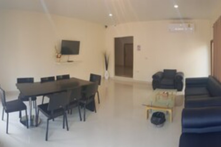 Room 22 of 27