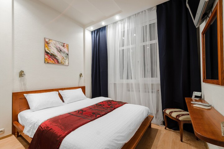 Room 30 of 171
