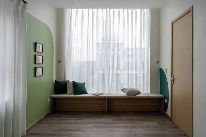 Room 19 of 61