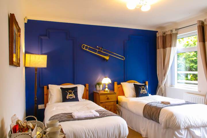 Room 146 of 174