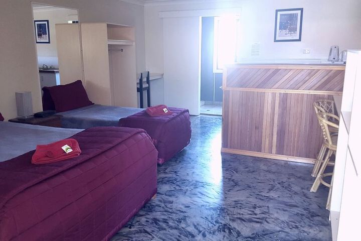 Hotel Interior 10 of 16