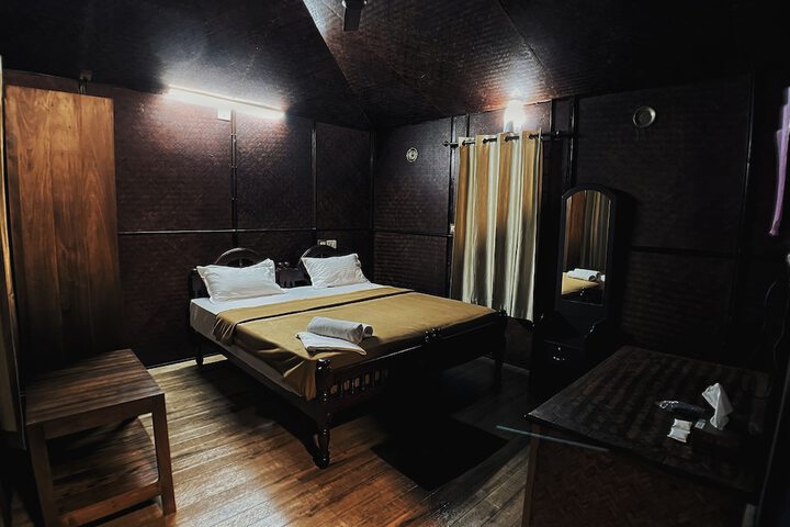 Room 22 of 60
