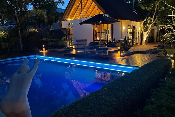 Pool 20 of 43