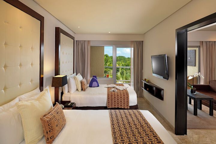 Room 30 of 177