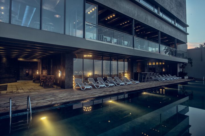 Pool 38 of 59