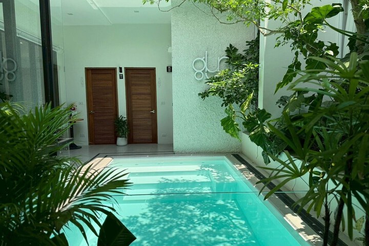 Pool 82 of 126