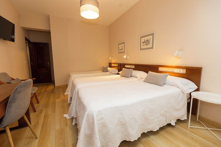 Room 5 of 26
