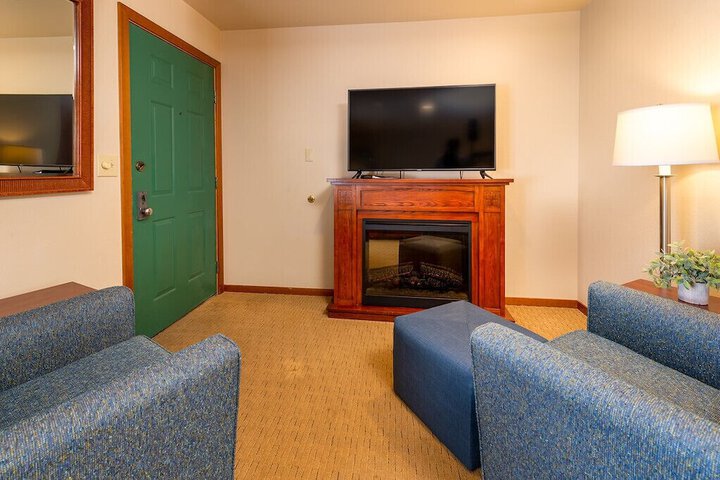 Room 52 of 157