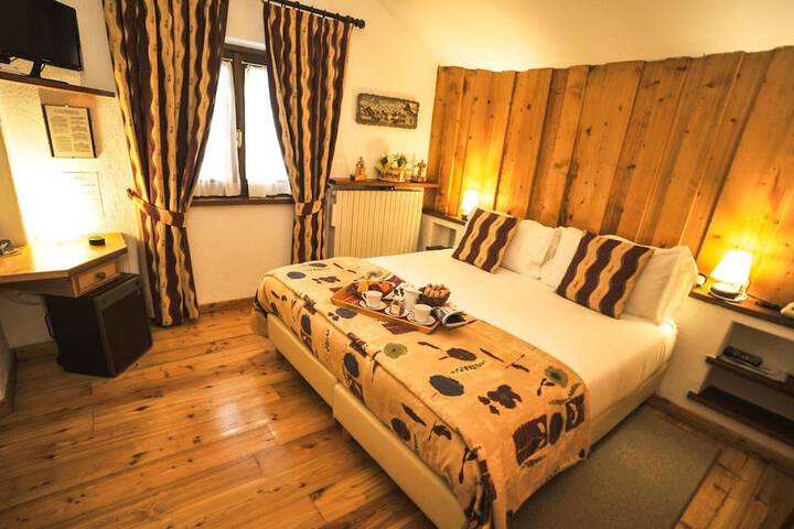 Room 20 of 53