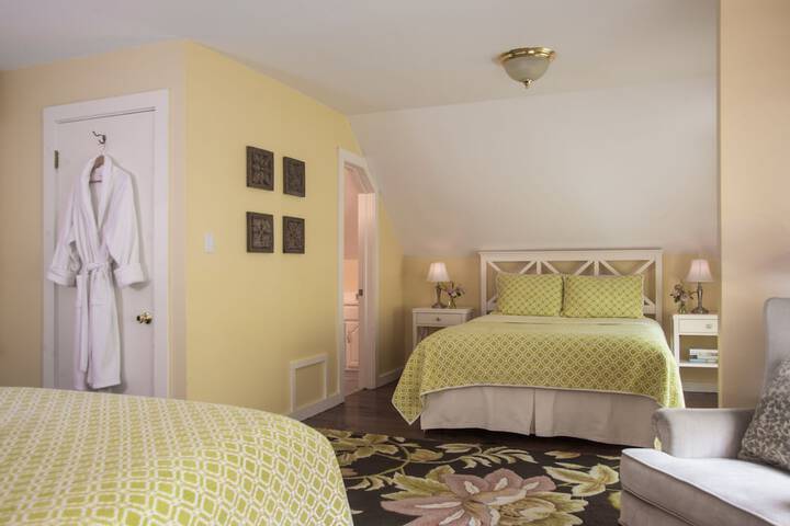 Room 19 of 135