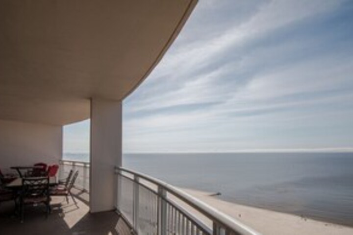 Photo of Legacy Towers Legacy II 1005