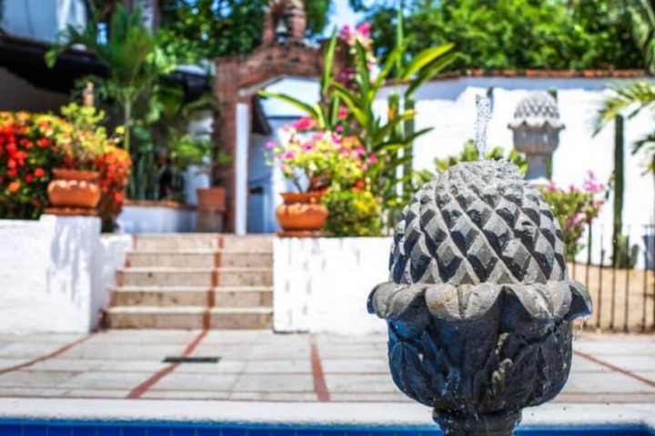Exterior of Hotel Hacienda Maria Elena