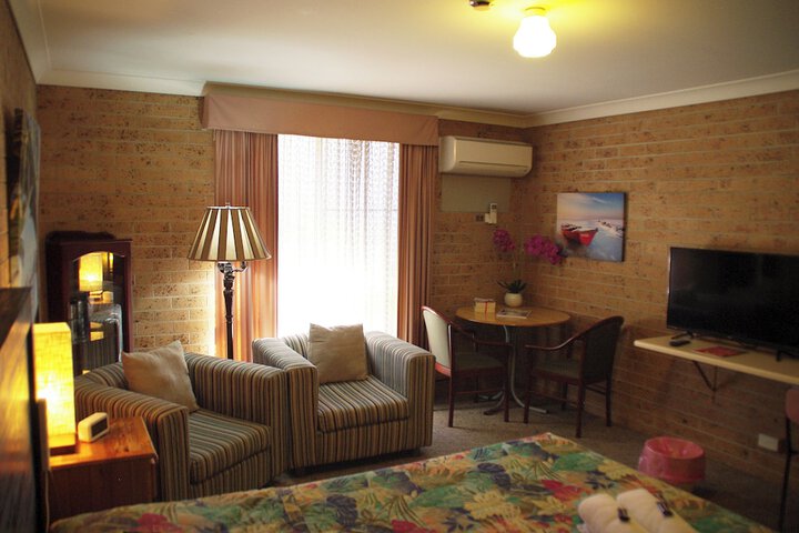 Room 18 of 46