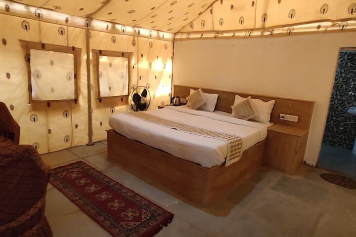 Room 6 of 95