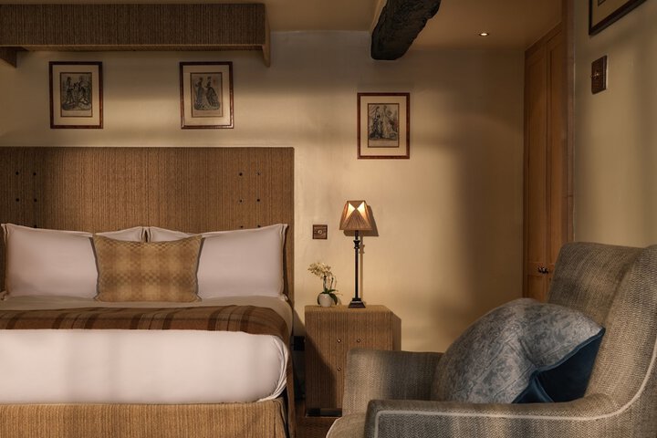 Room 5 of 54