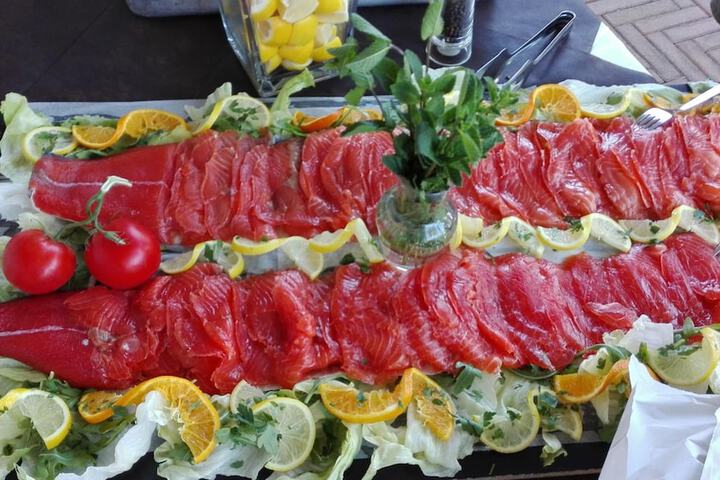 Dining 36 of 66