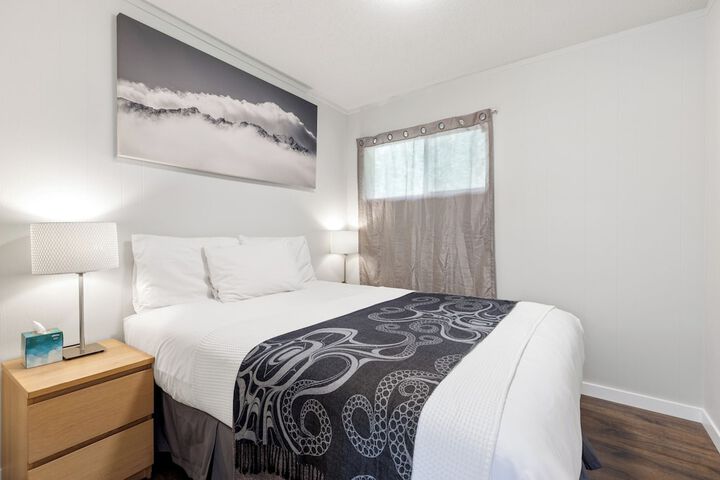 Room 3 of 31
