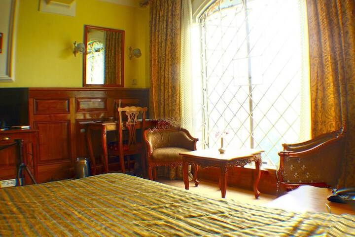Room 19 of 32