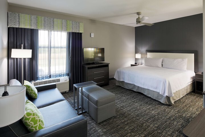 Room 17 of 25