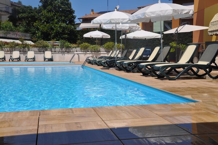 Pools & Facilities