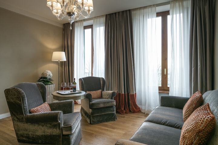 Room 47 of 110