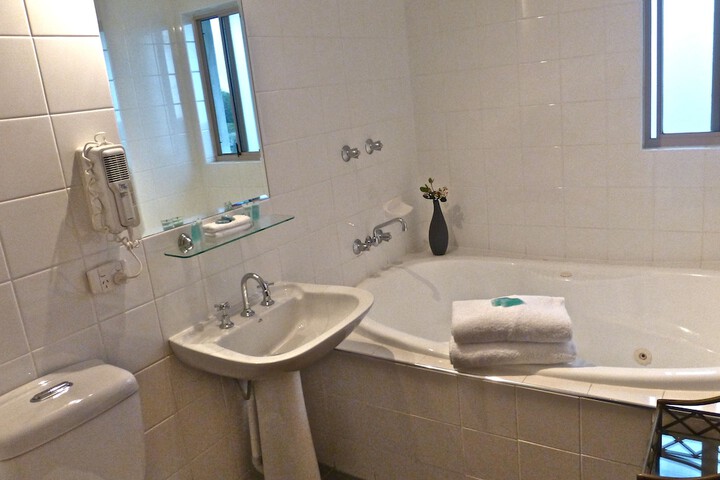 Room 55 of 87