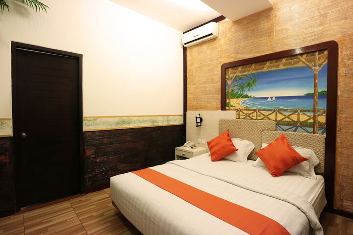 Room 13 of 55