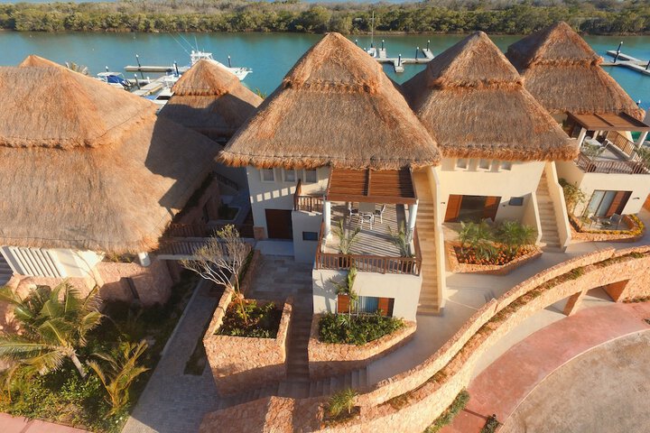 Grand Marina Hotel