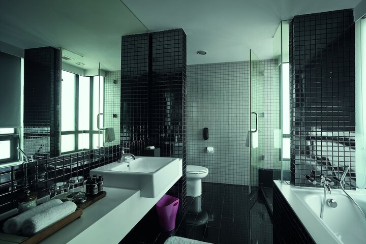 Clean Restrooms