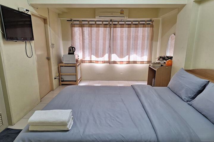 Room 16 of 21