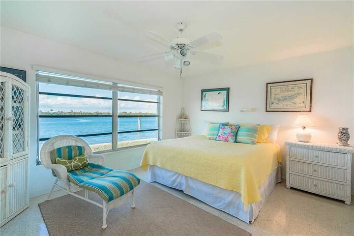 Bayside 294 Home in Clearwater Beach, FL