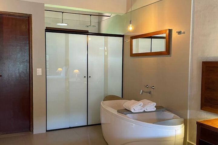 Room 42 of 70