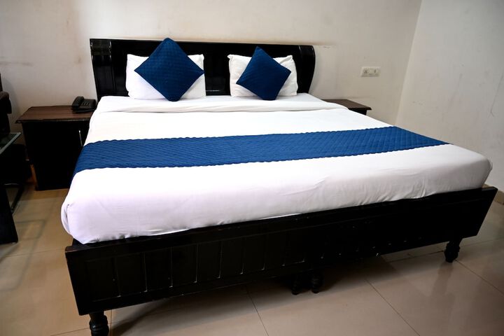 Room 18 of 26