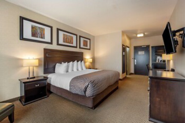Room 55 of 168