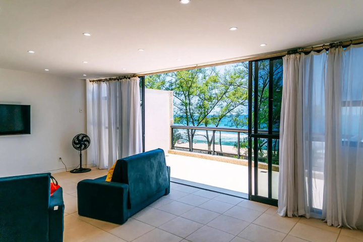Terrace/Patio 7 of 16