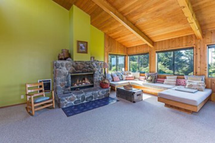 Sea View - Two Bedroom Home