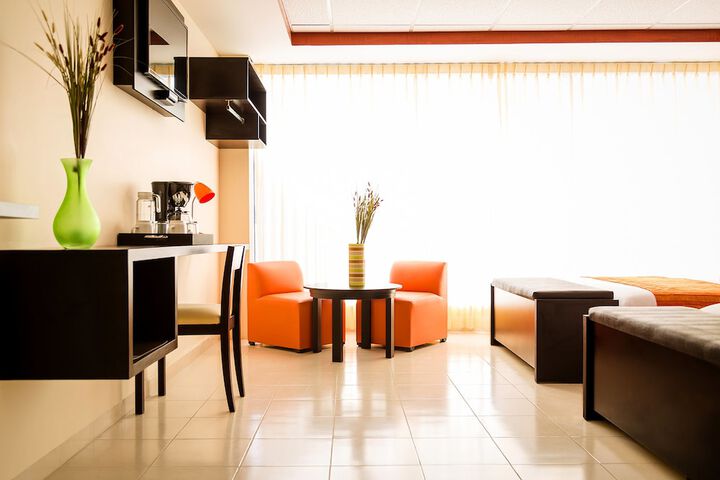 Room 4 of 47
