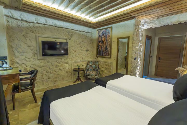 Room 20 of 48