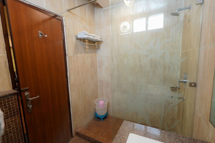 Room 45 of 62