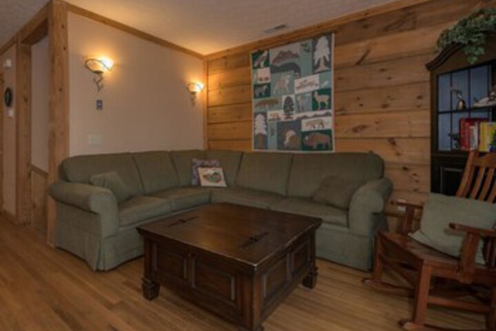 Room 9 of 23