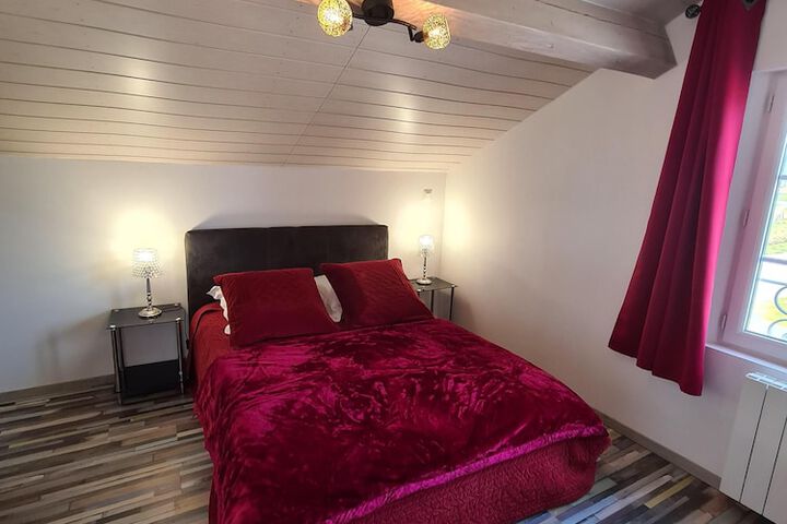 Room 11 of 52