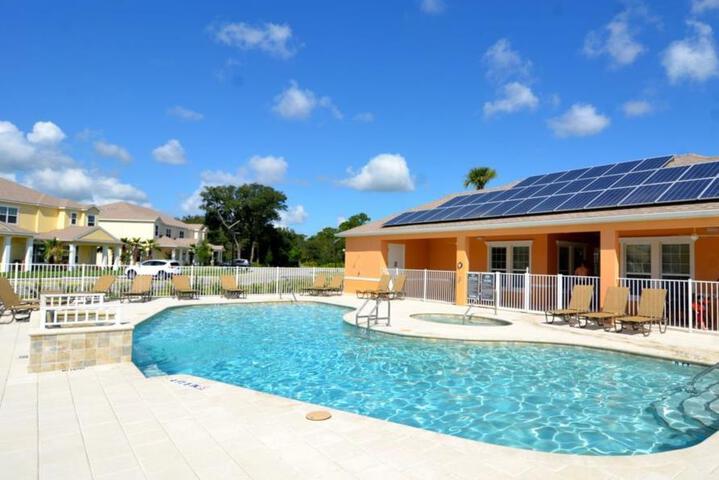 Pool 5 of 5