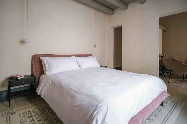 Room 13 of 48