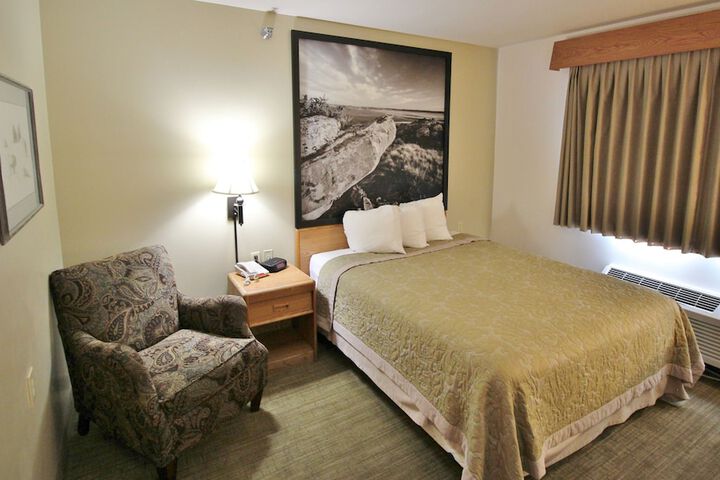 Room 28 of 46
