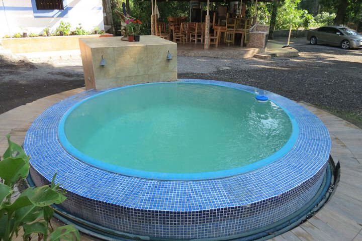 Pool 124 of 174