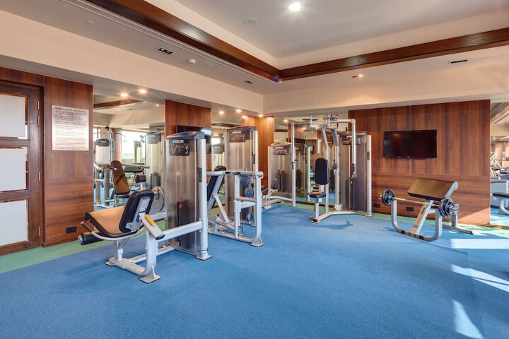Hotel with Gym